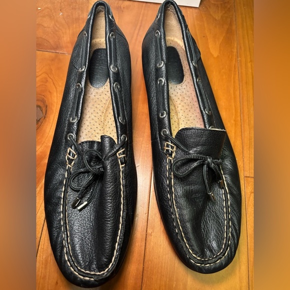 Sperry Black Leather Boat Shoes - Picture 2 of 7